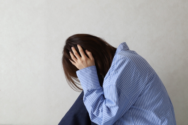  なぜ更年期の悩みにハーブティーが良いの?